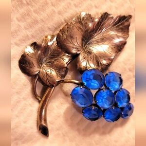 Vintage‎ Sterling Silver Brooch With Blue Glass Grapes